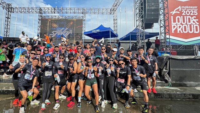 Vale Runners meriahkan Makassar Half Marathon. Foto: Istimewa.