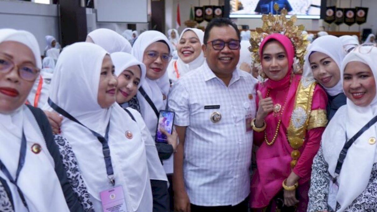 Bupati Buka Musyawarah Cabang ke-VIII Ikatan Bidan Indonesia Takalar