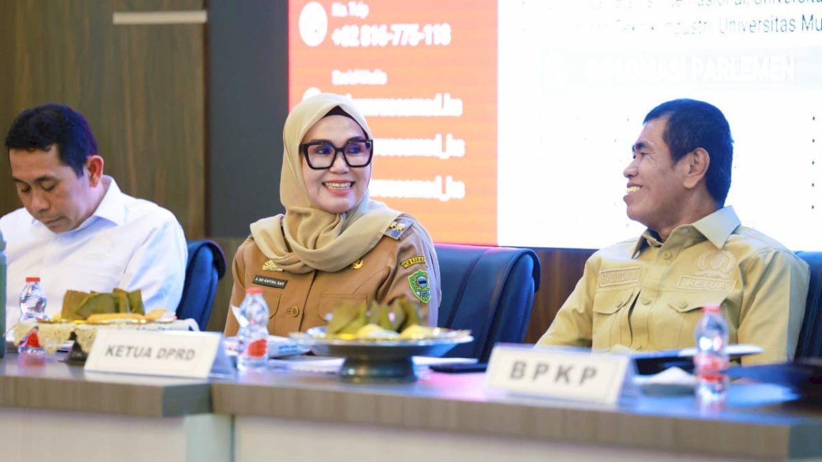 Bupati Andi Ina Membuka Workshp Evaluasi Pengelolaan Keuangan dan Pembangunan Desa