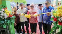 Resmikan Masjid Baitul Izzah Dusun Pange, Andi Ina Aprsesiasi Warga Terus Jaga Kebersamaan