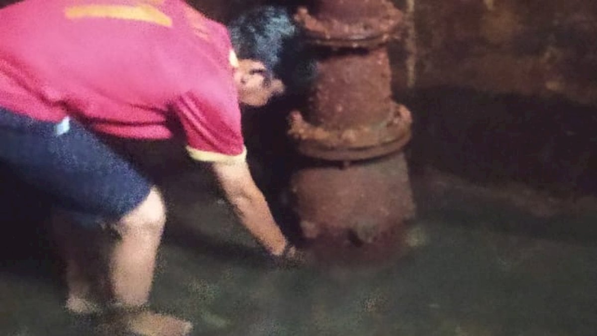 PDAM Makassar Ganti Footvalve Booster Kavleri, Suplai Air ke Sejumlah Wilayah Terganggu