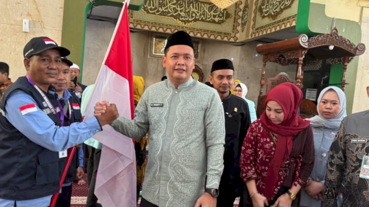 Pelepasan 259 Jemaah Calon Haji Takalar Tahun 2025 oleh Wabup Takalar