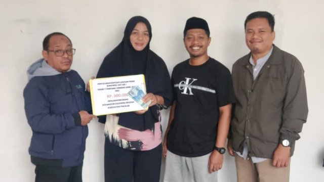 istimewa