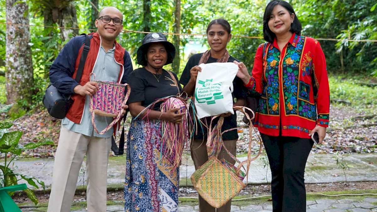 Perkuat Literasi dan Inklusi Keuangan di Indonesia Timur, Easycash Hadir di Fintech Lending Days 2025 Sorong