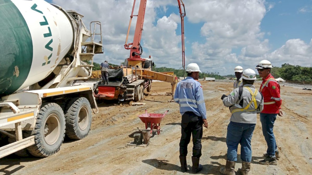 Kalla Beton Pasok Material Proyek Jalan Strategis di Kawasan Inti IKN Nusantara