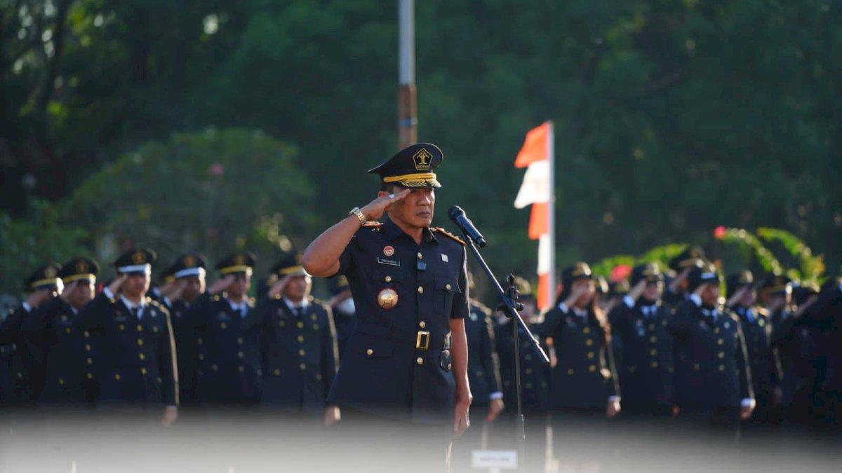 Kakanwil Kemenkum Sulsel Pimpin Upacara Tabur Bunga di TMP Panaikang