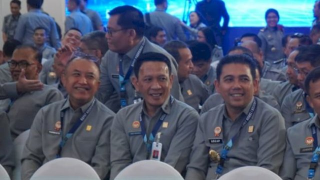 istimewa