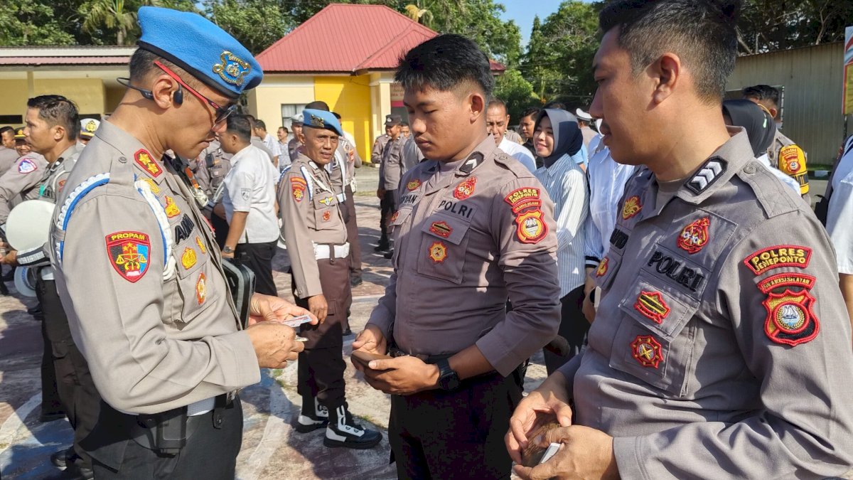 Propam Polda Sulsel Gelar Pemeriksaan Ketat di Polres Jeneponto, Cegah Pelanggaran dan Judi Online