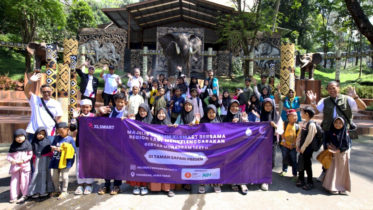 Karyawan XLSMART Salurkan Santunan di Sulsel dan Jawa Timur