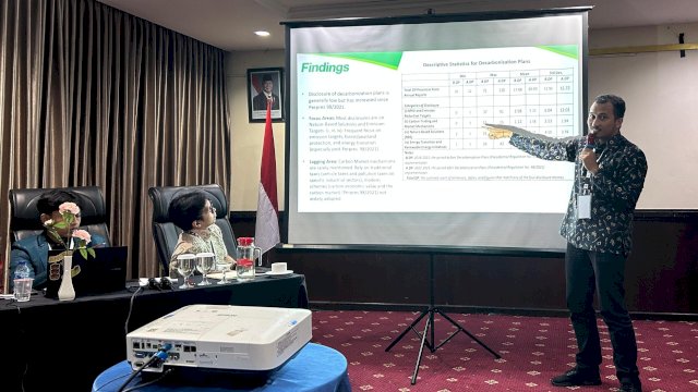 Tim peneliti Kalla Institute mempresentasikan hasil riset dalam The 20th IRSA International Conference. Foto: Istimewa.