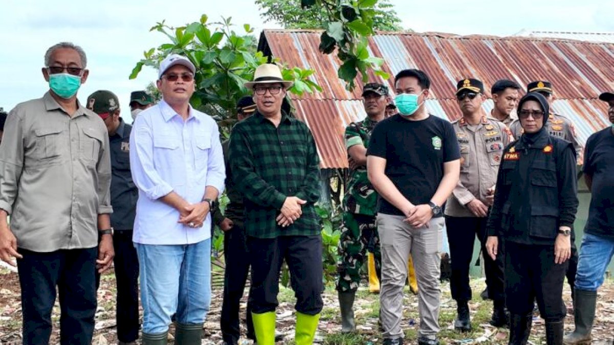 Wakil Bupati Takalar Terima Kunjungan Kerja Kementerian Lingkungan Hidup di TPA Balang