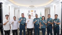 TNI AL – Pemkot Makassar Kolaborasi Pemeriksaan Gigi Gratis Bagi Warga