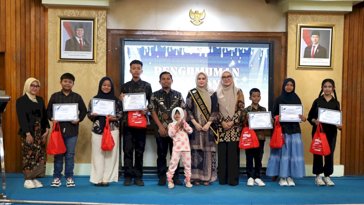 Wali Kota Tasming Hamid Kukuhkan Pengurus Forum Anak Parepare