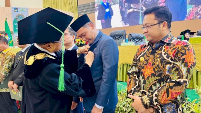 istimewa