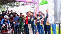 Dukung Otomotif di Takalar, Bupati Takalar Lepas Peserta Drag Bike