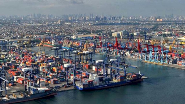 Pelindo catat pertumbuhan arus peti kemas sampai 6 persen. Foto: Istimewa.