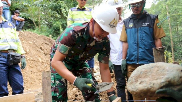 Groundbreaking revitalisasi sarana air bersih di Desa Rante Balla. Foto: Istimewa.