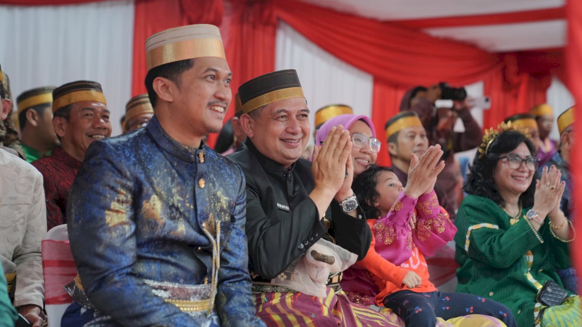 Festival Bulan Budaya 2025 Resmi Dibuka, Munafri Tekankan Budaya Jadi Karakter Masyarakat Makassar