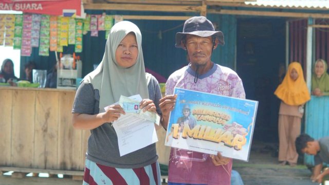 Pemenang program Miliarder Yamaha asal Kabupaten Poso. Foto: Istimewa.