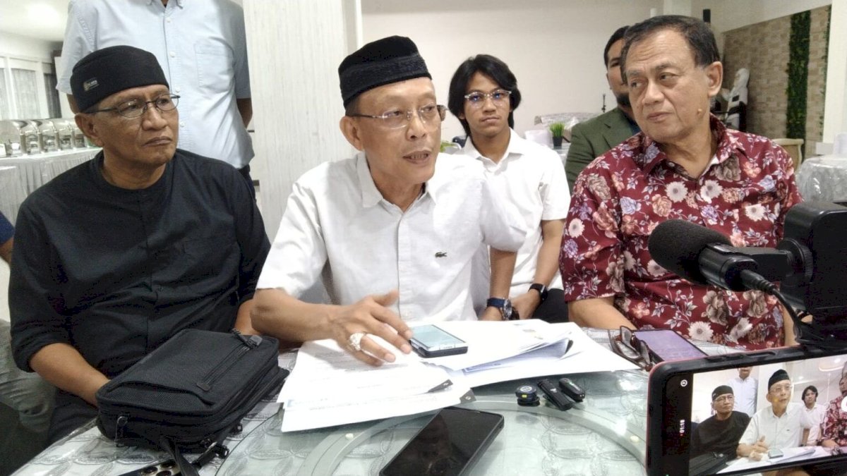 Rektor UNM Layangkan Somasi, Bantah Keras Tuduhan Pelecehan Seksual