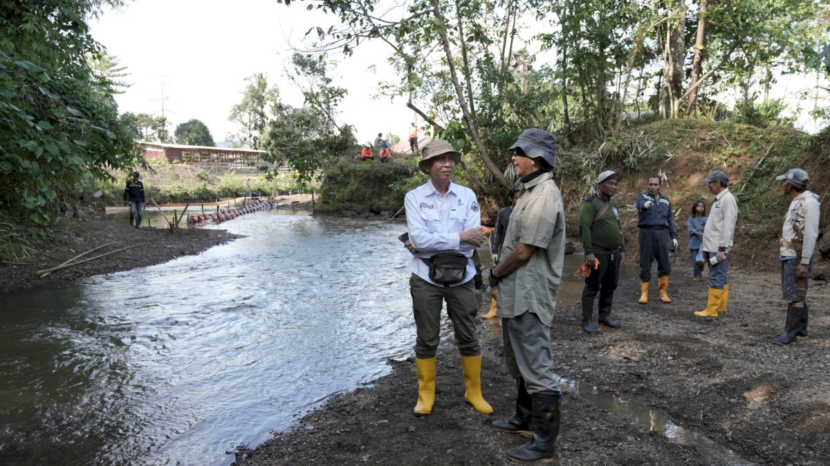 Solidaritas Warga dan PT Vale Percepat Pemulihan Dampak Kebocoran Pipa di Towuti