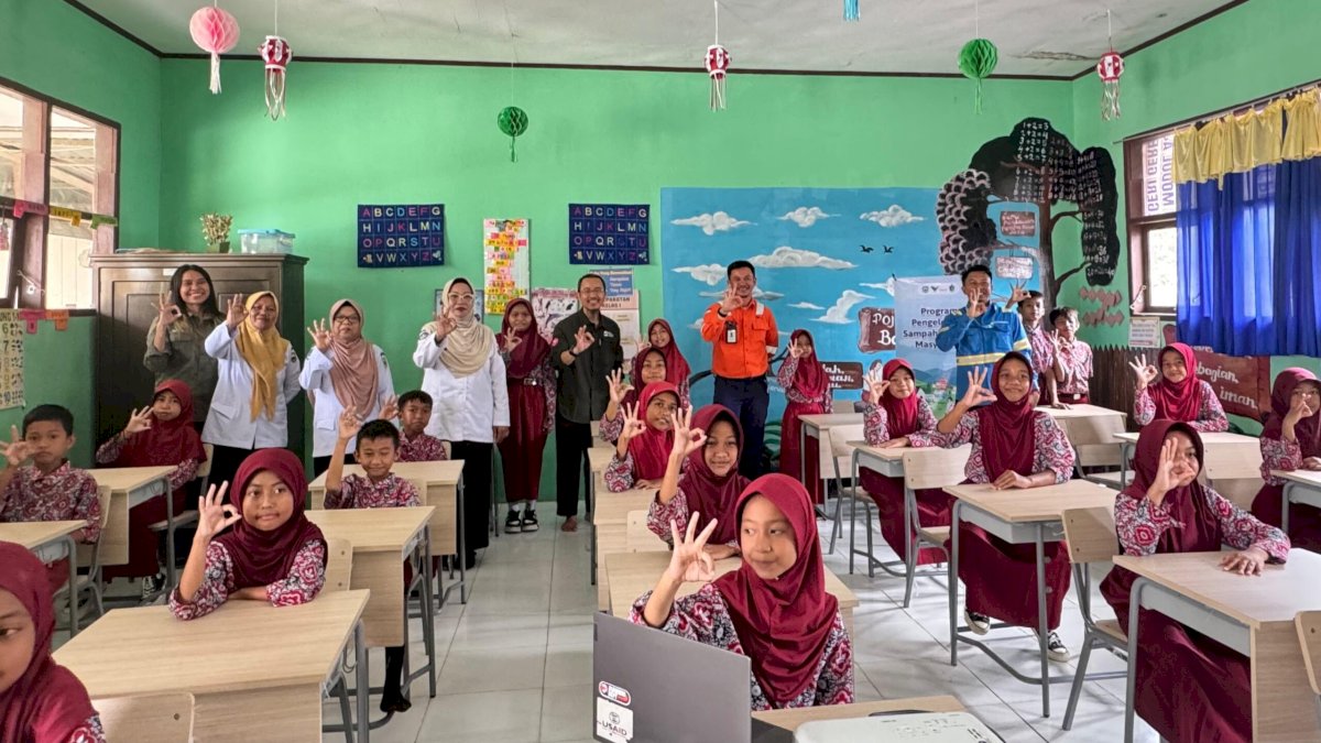 PT Vale Gencarkan Sosialisasi Pengelolaan Sampah kepada Siswa SD di Morowali
