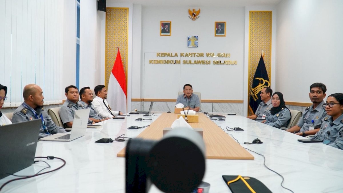 Pelatihan Manajemen Kesekretariatan Ditutup, Kakanwil Kemenkum Sulsel Dorong Peningkatan Kinerja Administrasi