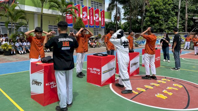 Roadshow Honda DBL di SMA Kristen Elim. Foto: Istimewa.