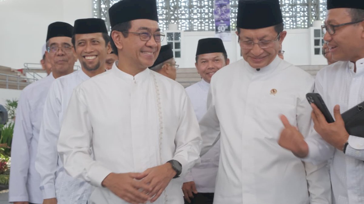 Unhas Hadirkan 2 Menteri di Dies Natalis ke-69, Pesan Spiritualitas dan Swasembada Pangan Menggema