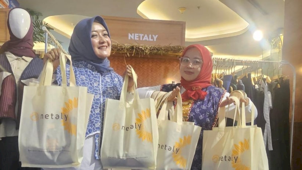 Naik Kelas Bersama Rumah BUMN BRI, UMKM Fashion Asal Bandung Semakin Dikenal dan Berhasil Tembus Pasar Internasional