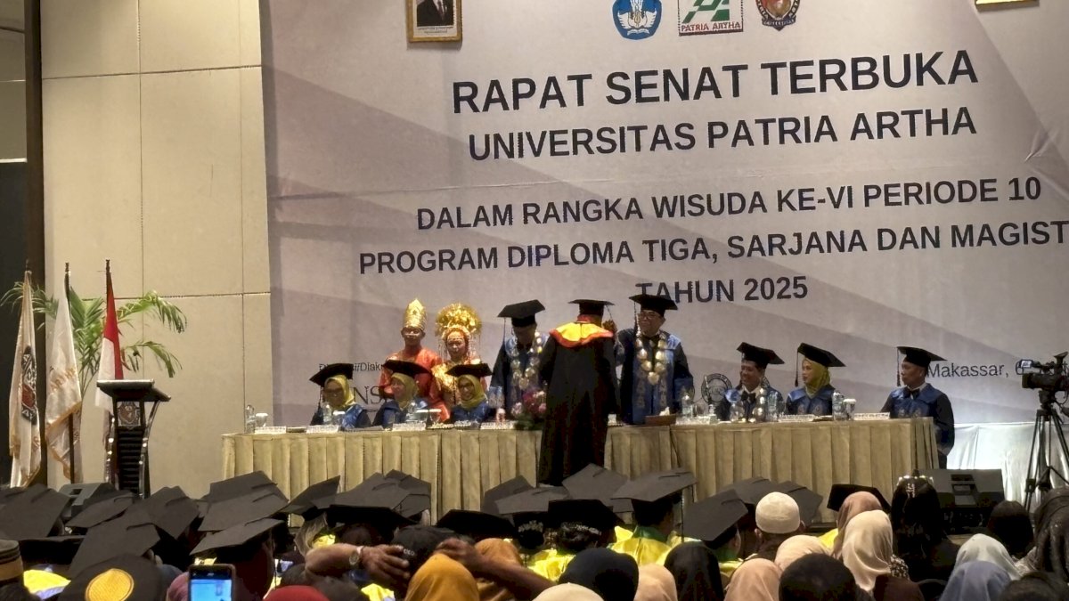 UPA Wisuda 368 Mahasiswa, Rektor Dorong Lulusan Jadi Pencipta Lapangan Kerja