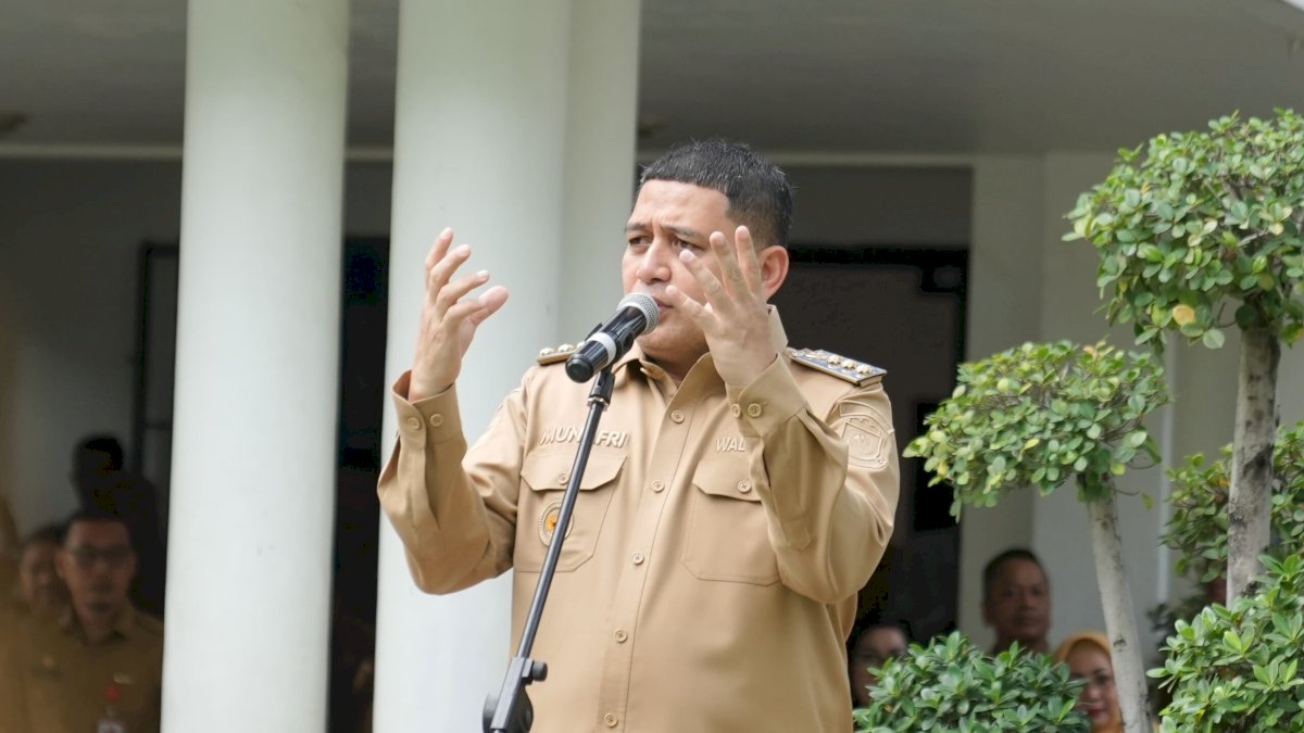 Wali Kota Makassar Tegaskan Etika Aparatur: Rendah Hati, Bukan Pamer Gaya