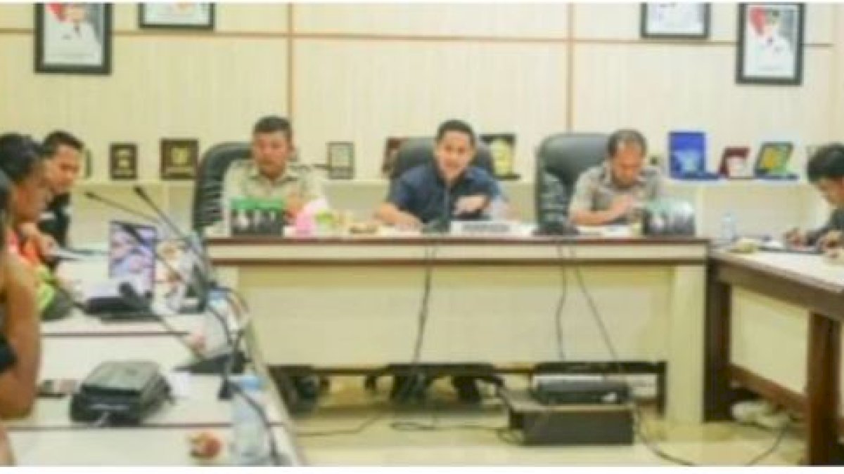 DPRD dan Instansi Terkait Bahas Kinerja PT HNI dalam Rapat Dengar Pendapat