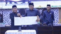 DPRD dan Pemkab Lutim Sepakati Ranperda APBD 2024, Banggar Tegaskan Evaluasi Kinerja OPD