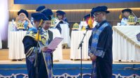 Unismuh Makassar Kukuhkan Prof. Erwin Akib sebagai Guru Besar Bidang Pendidikan Bahasa Inggris