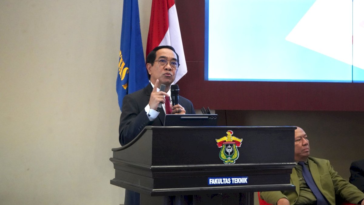 Prof Jamaluddin Jompa Dorong Fakultas Teknik Jadi Motor Transformasi Teknologi Unhas