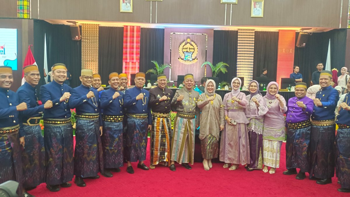 Peringatan HUT Sulsel ke-356, RMS hingga Wamendagri Hadiri Paripurna Istimewa