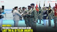 VIDEO: Presiden Prabowo Saksikan Demo Laut TNI AL di Teluk Jakarta