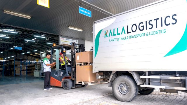 Layanan transporter Kalla Logistics. Foto: Istimewa.