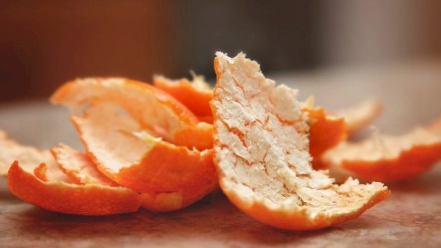 Kulit jeruk punya senyawa yang baik untuk kesehatan jantung. Foto: Istimewa.