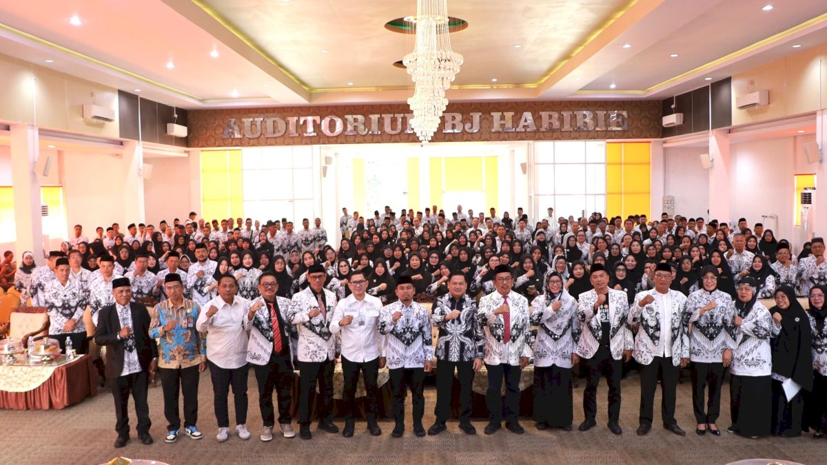 Wali Kota Tasming Buka Konferensi PGRI Parepare, Tegaskan Komitmen Majukan Pendidikan