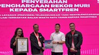 Pertama di Indonesia, SMARTFREN Catat Rekor Penyelenggara Ajang Lari Terbanyak Selama Setahun