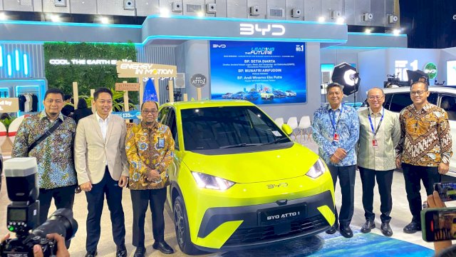 Salah satu produk unggulan BYD Motor Indonesia yang ditampilkan di GIIAS Makassar 2025. Foto: Istimewa.