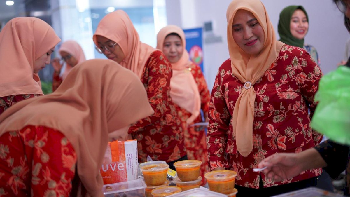 DWP Kanwil Kemenkum Sulsel Gelar Bazar UMKM, Tampilkan Produk Anggota DWP