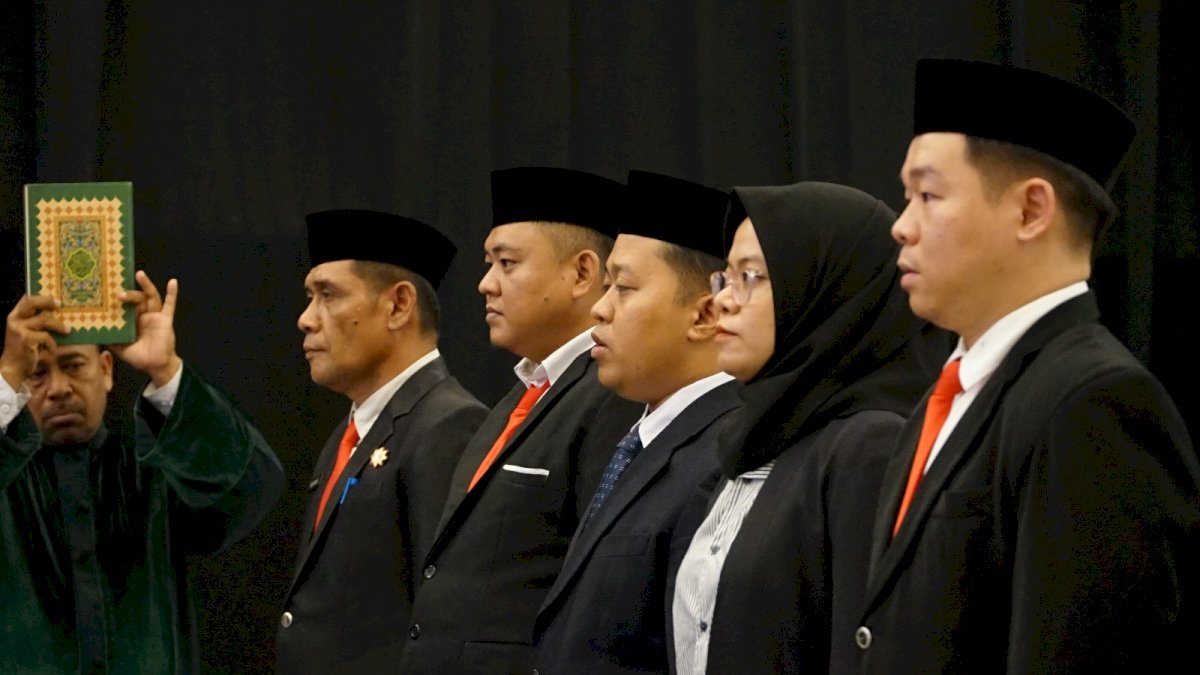 Kakanwil Lantik 3 Profesi Strategis, Tekankan Profesionalisme Dalam Penegakan dan Pelayanan Hukum