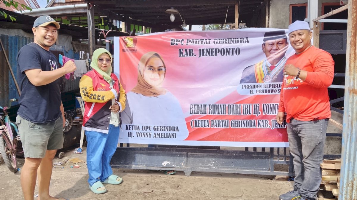 TIDAR Jeneponto Kolaborasi dengan Gerindra Bedah Rumah Nenek Nuripah