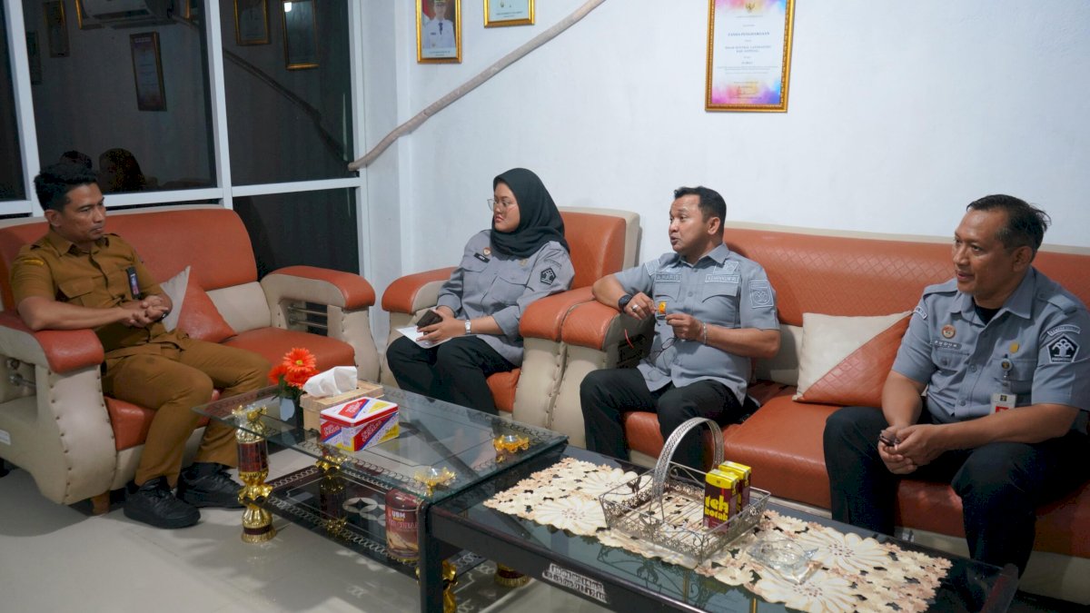 Kanwil Kemenkum Sulsel Ajak KMP Soppeng Tancap Gas Urus Merek Kolektif Produk Koperasi