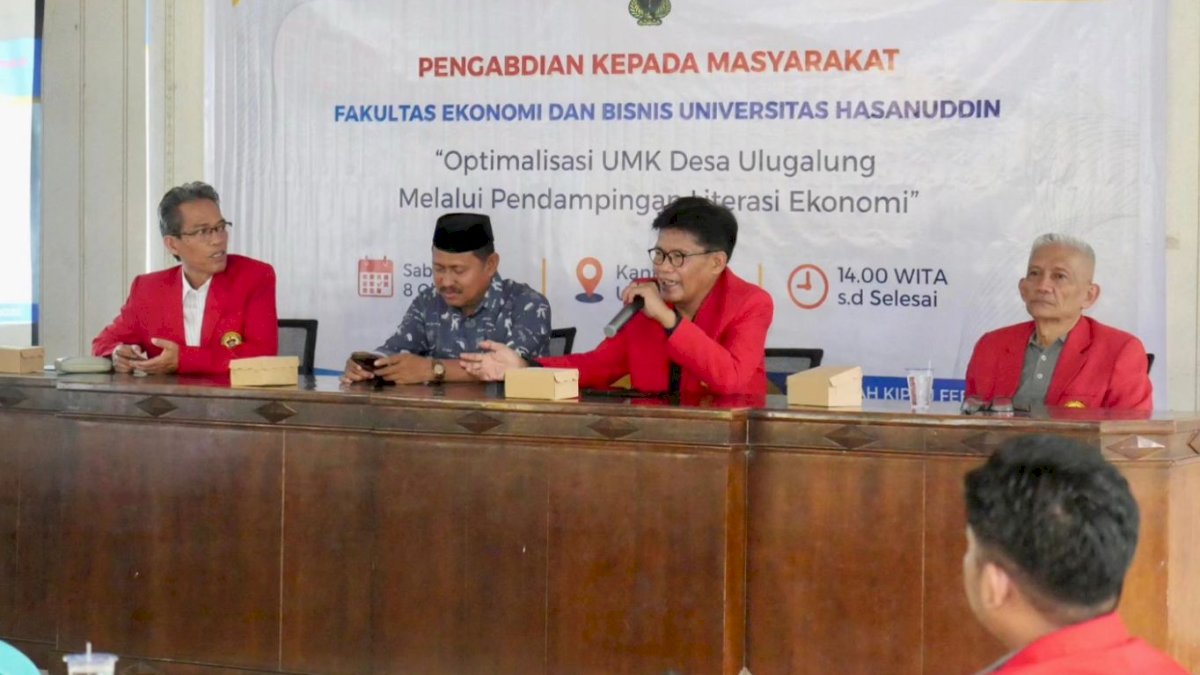 FEB-Unhas dan Bank Unhas Gelar Pengabdian di Bantaeng