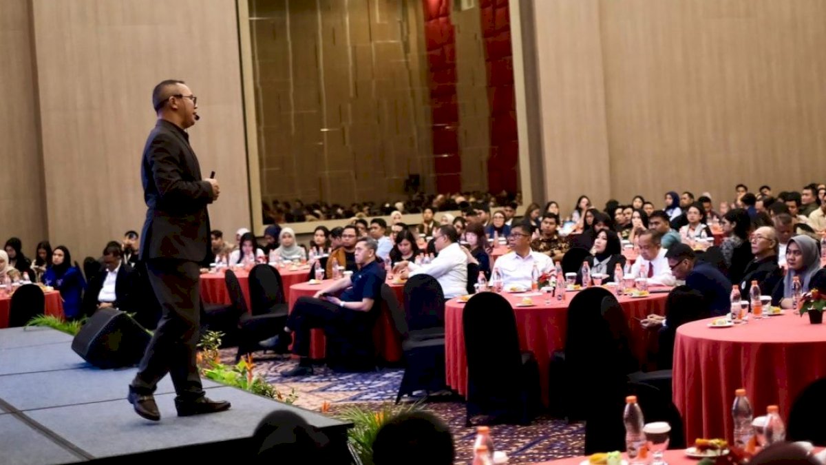 PHRI Sulsel Gelar Seminar Bisnis 2025, Mengulas Penggunaan AI dalam Mengelola Bisnis