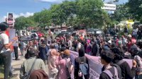 Jurnalis dan Aktivis di Makassar Gelar Aksi Solidaritas Dukung TEMPO, Tolak Gugatan Rp200 Miliar Mentan Amran Sulaiman